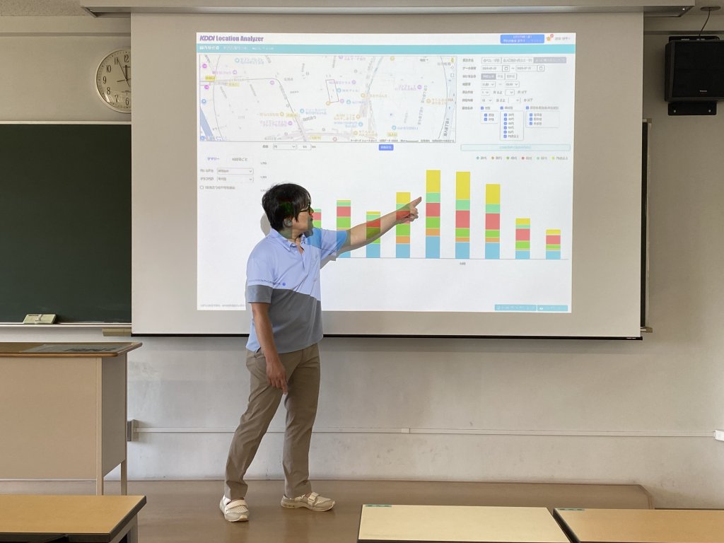 原田勝孝様（情報科学研究科人間社会情報科学専攻准教授）